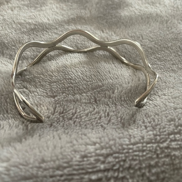Sterling silver cuff - Picture 3 of 5